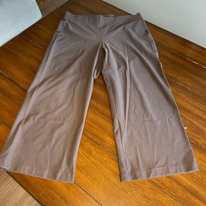 GUC Eileen Fisher Cropped wide leg pant in taupe